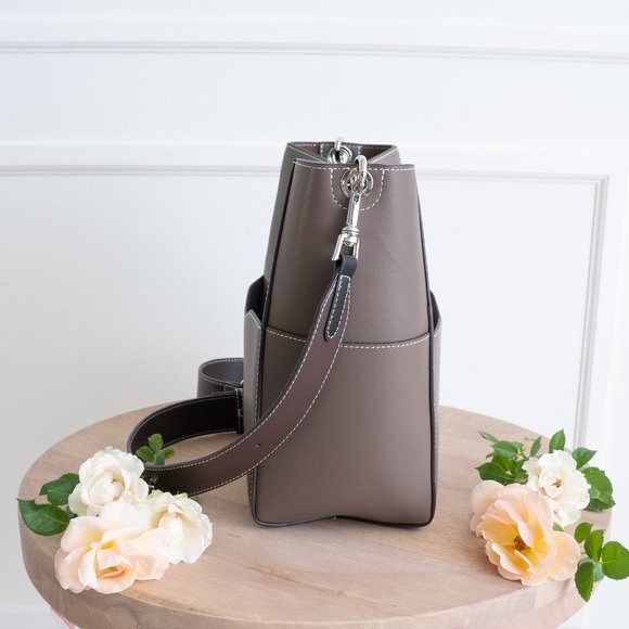 *NEW* The Jordan Leather Bucket Bag - Wood Berry - Picture 5 of 8